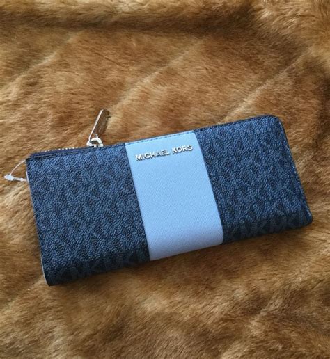 ocean blue michael kors wallet|Amazon.com: Michael Kors Blue Wallet.